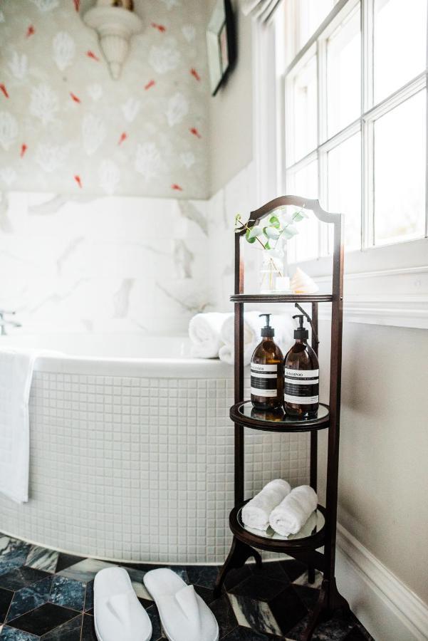 グロスター The Naight House Bed & Breakfast エクステリア 写真